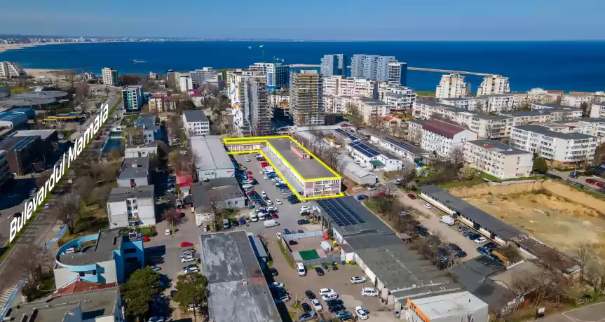 FALEZA NORD cladire multifunctionala 4600 mp cu a