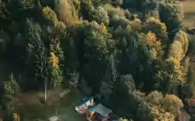 Teren de vanzare cu Tiny house in muntii Apuseni