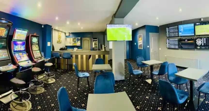 Agenție pariuri - sală de jocuri de noroc