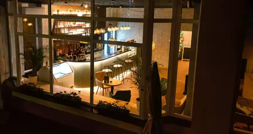 Cafenea Wine Bar - 65.000 EUR Cafenea Wine Bar