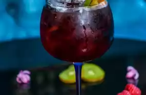 Vand afacere Club in Bucuresti Old Town