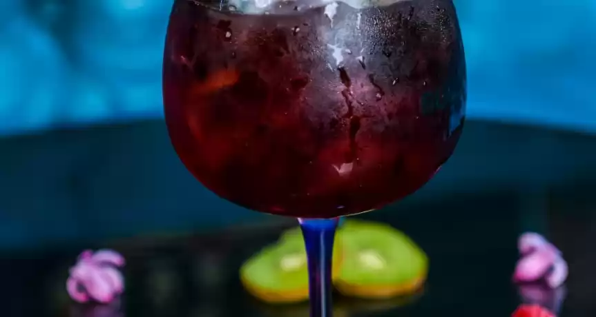 Vand afacere Club in Bucuresti Old Town