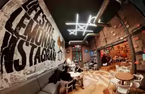 De vânzare Pub-Bar cu istoric de peste 13 ani