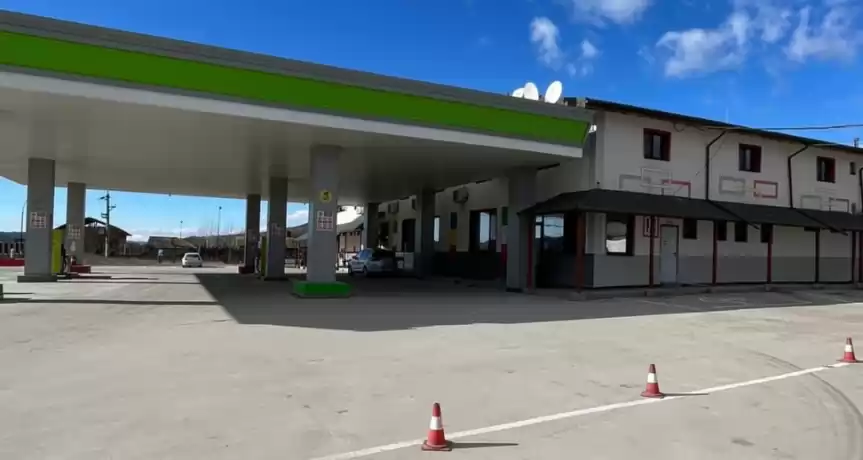Benzinărie - Statie carburanti - peco de vanzare