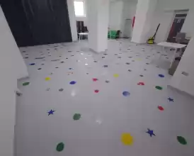 VAND AFACERE LA CHEIE - Loc de joaca/party copii