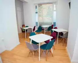 VAND AFACERE LA CHEIE - Loc de joaca/party copii