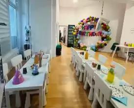 VAND AFACERE LA CHEIE - Loc de joaca/party copii