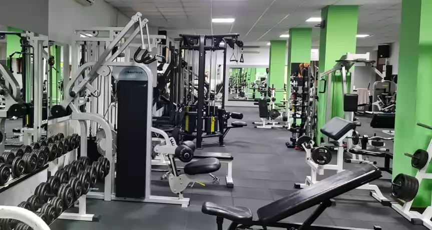 Sala de Fitness complet echipată 