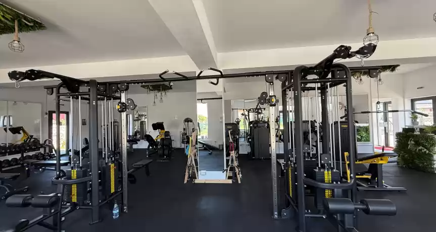 Echipmante si mobilier Sala fitness echipata complet