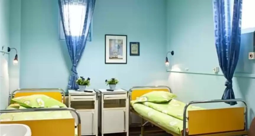 CLINICA  ORTOPEDIE CHIRURGIE PLASTICA GINECOLOGIE