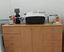 VAND OPTICA MEDICALA IN CENTRU COMERCIAL 