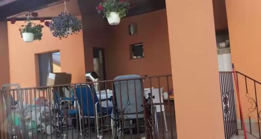 VAND AFACERE CAMIN BATRANI - 100 EUR VAND AFACERE CAMIN BATRANI