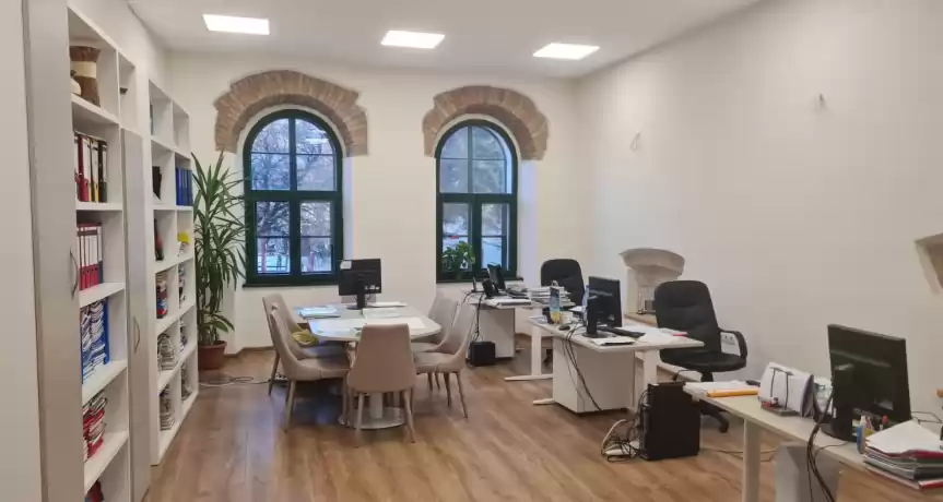 Materiale electrice de distributie si automatizari