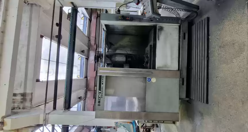 Centru de prelucrare CNC vertical DMG Deckel Maho