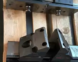 Vand accesorii, mobilier industrial, utilaje CNC