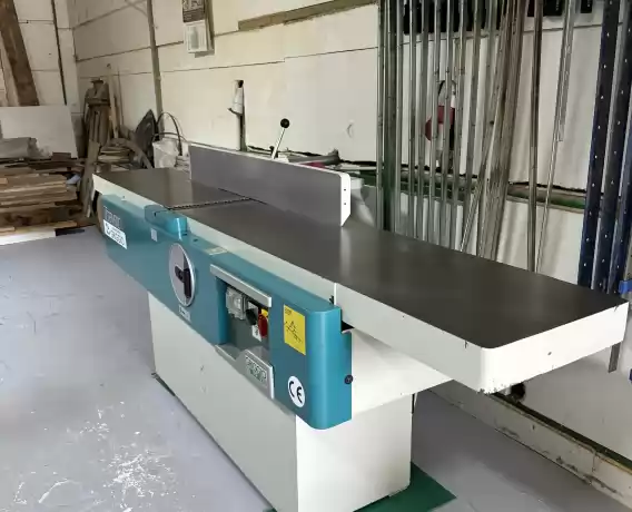 ATELIER COMPLET DE TÂMPLĂRIE – DE VÂNZARE