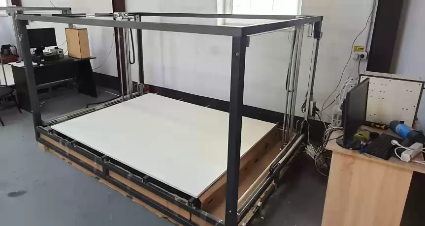 Vand CNC cu fir incins pentru polistiren / burete - 4.900 EUR Vand CNC cu fir incins pentru polistiren / burete