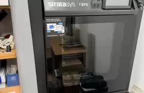 Vand imprimanta 3D calitate industriala STRATASYS Vand imprimanta 3D calitate industriala STRATASYS