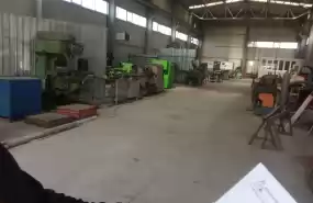 Vanzare hala de productie confectii metalice