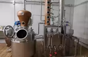 Afacere producție vinars și îmbuteliere