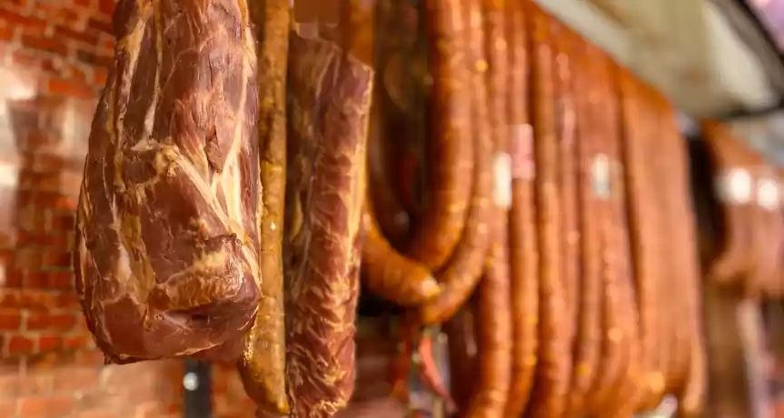 Vand afacere la cheie carmangerie-produse traditionale