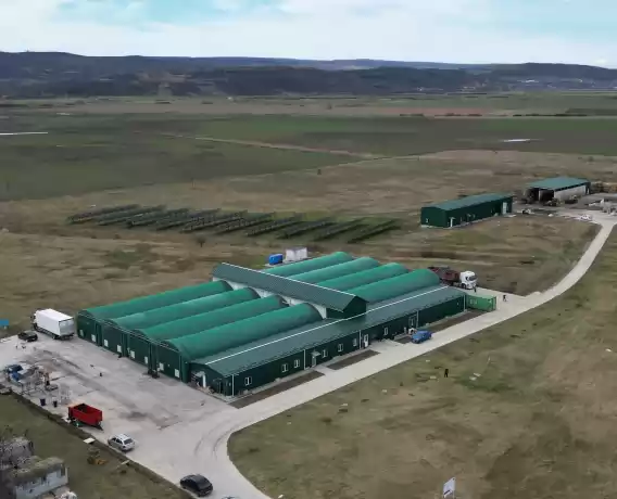 Fermă integrată de ciuperci și fabrică de compost