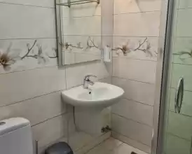 VANZARE FERME AGRICOLE SI HOTEL CU RESTAURANT