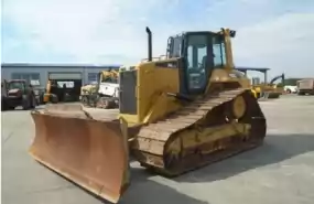 CATERPILLAR de vânzare Model D 6 N LGP