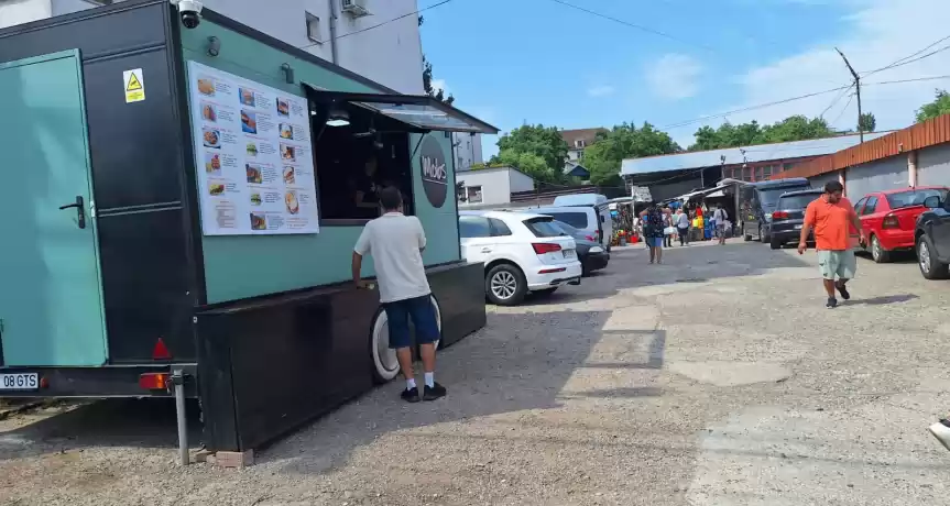 Rulotă Fast Food 