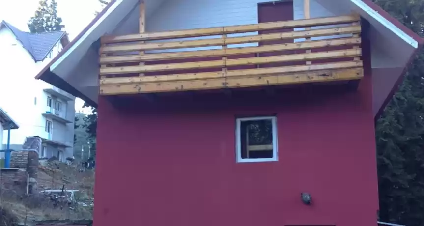 CABANA STATIUNEA STRAJA