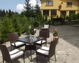 HOTEL(31 camere+2 restaurate+terase+teren2000mp) - 2.950.000 EUR HOTEL(31 camere+2 restaurate+terase+teren2000mp)