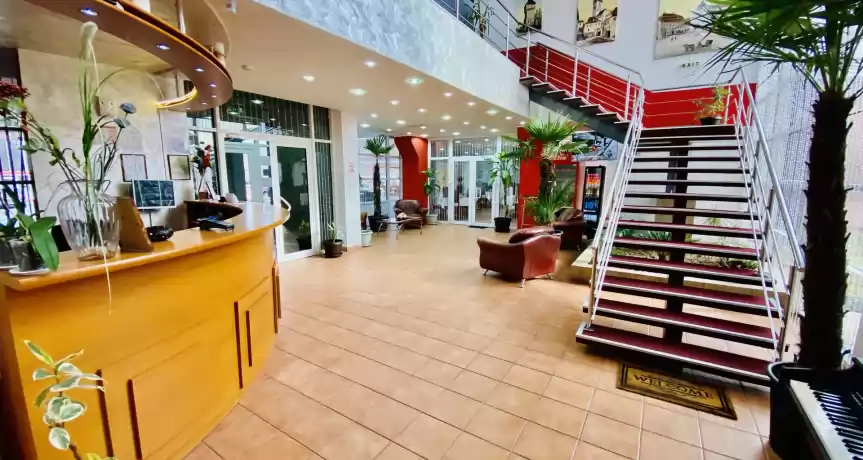 Hotel 3 stele de vanzare in Sibiu -recent renovat