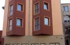 Vindem Bloc Garsoniere
