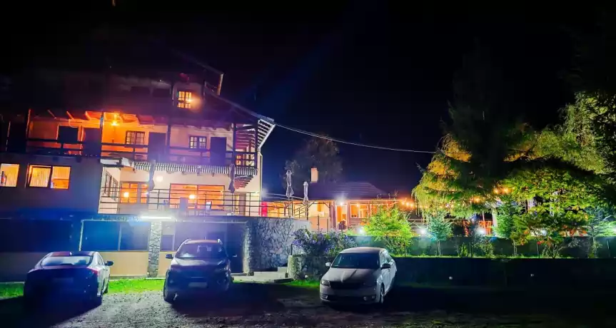 Pensiune cu Restaurant
