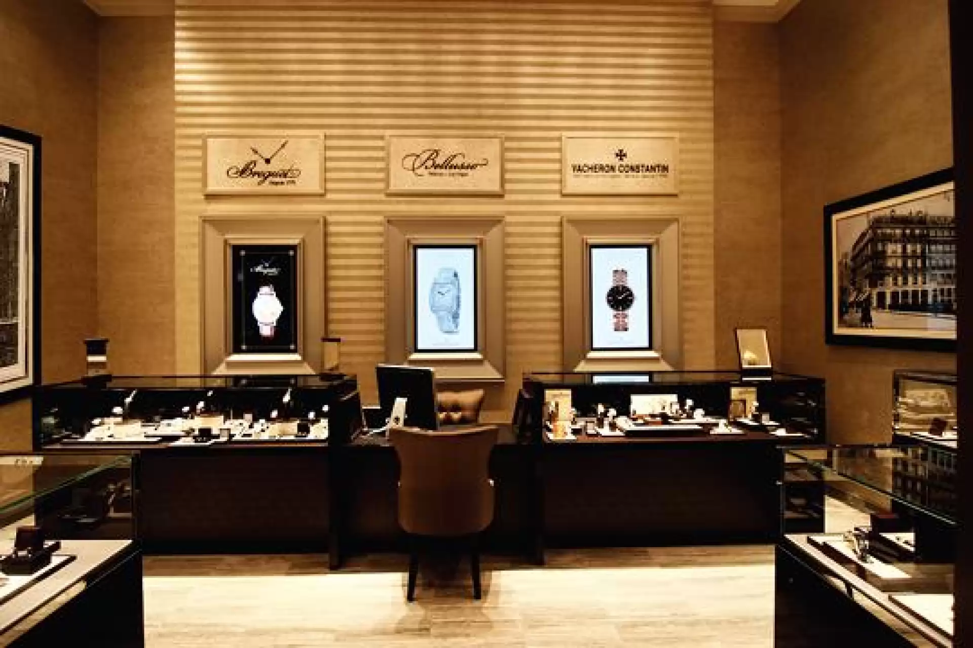 Интерьер ювелирного салона. Дорогой ювелирный магазин. Ювелирный магазин. Ювелирный магазин. Витрина для ювелирных украшений.