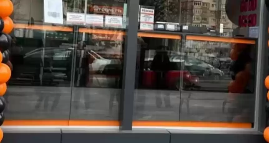 Vând afacere la cheie - Locatie ultracentrală