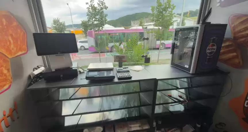 Franciza patiserie cu spatiu container - Floresti - 27.000 EUR Franciza patiserie cu spatiu container - Floresti