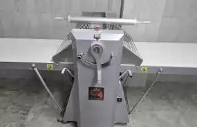 La cheie Laborator urgent La cheie Laborator urgent