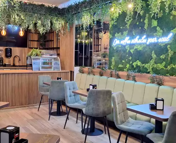 Afacere la Cheie de Lux: Cafenea - Oportunitate