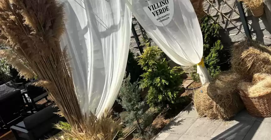 Afacere la cheie: Cofetărie+Restaurant cu grădină