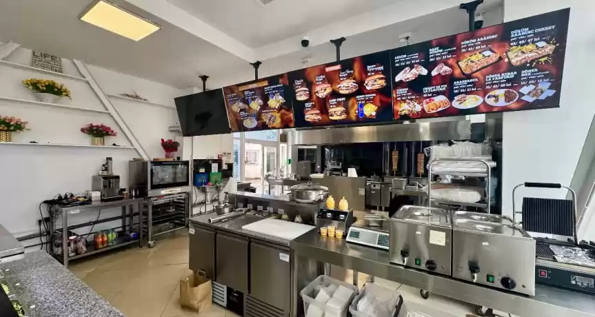 Fast food - restaurant de vânzare - 180.000 EUR Fast food - restaurant de vânzare