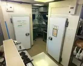 Inchiriez spatiu com. 85mp Complex Studentesc - 10 EUR Inchiriez spatiu com. 85mp Complex Studentesc
