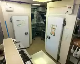 Inchiriez spatiu 81 mp Complex Studentesc