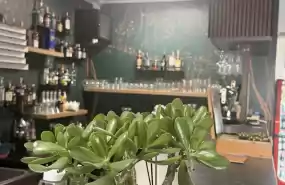 Locație București complet utilată gata de lucru Locație București complet utilată gata de lucru