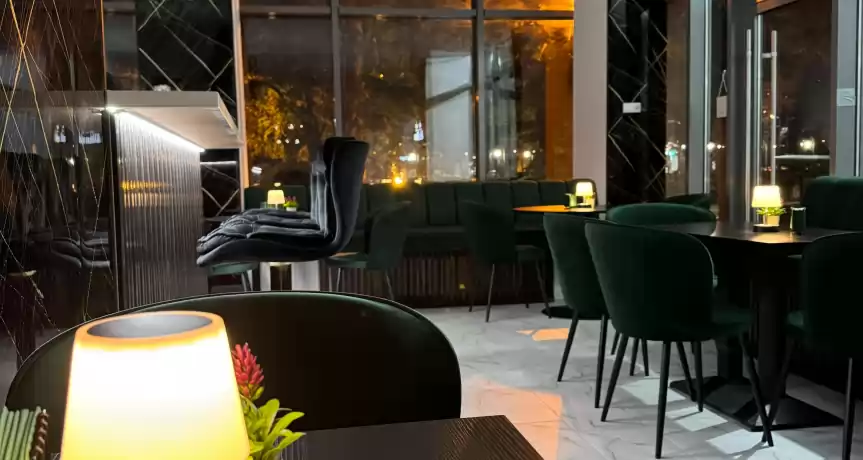 Restaurant complet echipat – Centru Ploiesti