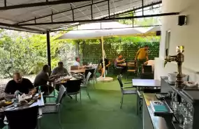 Restaurant-Fast Food se preda la cheie Restaurant-Fast Food se preda la cheie