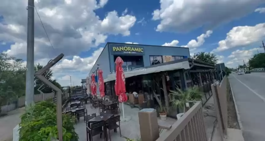 Restaurant functional si spatiu comercial