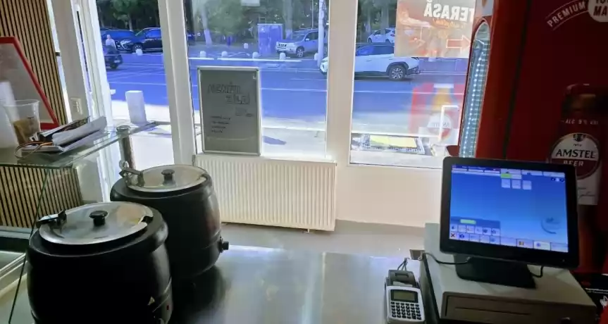Se vinde afacere Restaurant cu terasa - 16.800 EUR Se vinde afacere Restaurant cu terasa