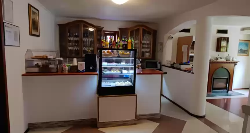 Vand  afacere (2018) restaurant