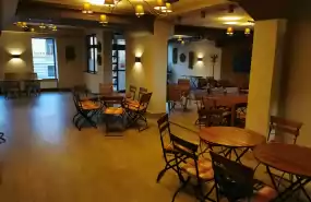 Vând spațiu comercial ultracentral si Restaurant Pizzerie Vând spațiu comercial ultracentral si Restaurant Pizzerie